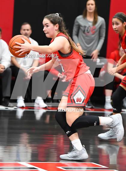 Thumbnail 3 in Mater Dei @ Redondo Union (Nike Tournament of Champions) photogallery.