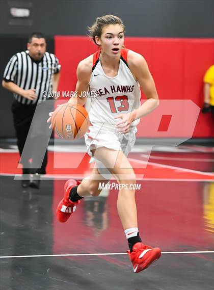 Thumbnail 1 in Mater Dei @ Redondo Union (Nike Tournament of Champions) photogallery.