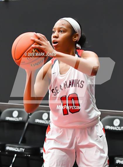 Thumbnail 3 in Mater Dei @ Redondo Union (Nike Tournament of Champions) photogallery.