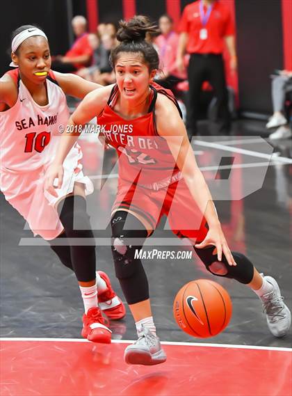 Thumbnail 1 in Mater Dei @ Redondo Union (Nike Tournament of Champions) photogallery.