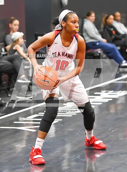 Thumbnail 1 in Mater Dei @ Redondo Union (Nike Tournament of Champions) photogallery.