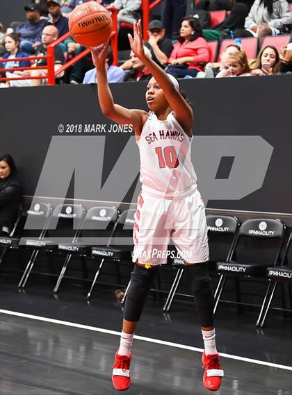Thumbnail 1 in Mater Dei @ Redondo Union (Nike Tournament of Champions) photogallery.