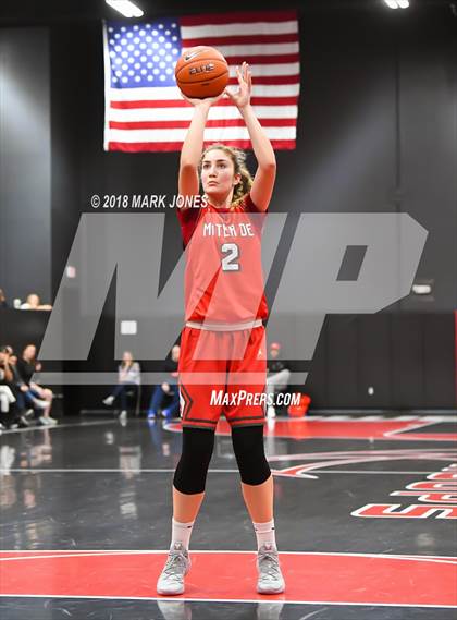 Thumbnail 1 in Mater Dei @ Redondo Union (Nike Tournament of Champions) photogallery.