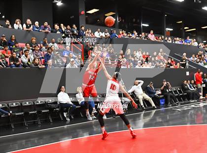 Thumbnail 1 in Mater Dei @ Redondo Union (Nike Tournament of Champions) photogallery.