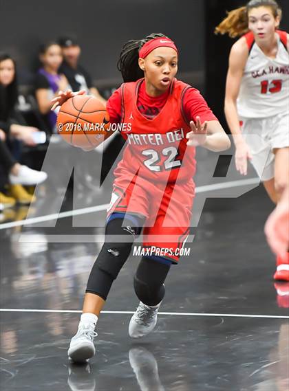Thumbnail 3 in Mater Dei @ Redondo Union (Nike Tournament of Champions) photogallery.