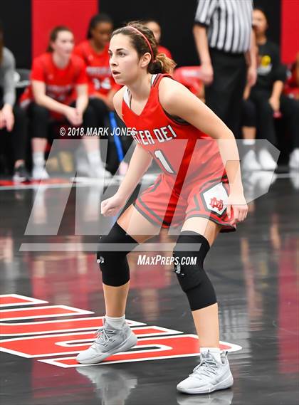 Thumbnail 1 in Mater Dei @ Redondo Union (Nike Tournament of Champions) photogallery.