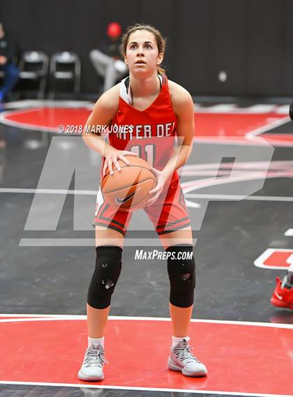 Thumbnail 3 in Mater Dei @ Redondo Union (Nike Tournament of Champions) photogallery.