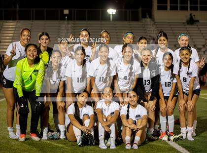 Thumbnail 3 in Veterans Memorial vs. Vela (UIL Soccer 5A Region 3 & 4 Bi-District) photogallery.