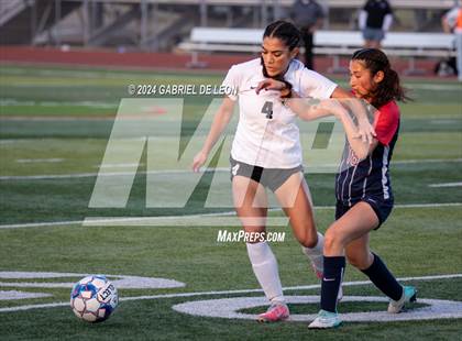 Thumbnail 2 in Veterans Memorial vs. Vela (UIL Soccer 5A Region 3 & 4 Bi-District) photogallery.