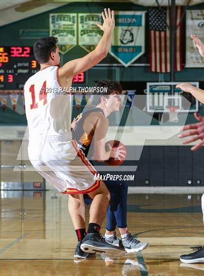 Thumbnail 1 in Jesuit vs. Oak Ridge (Adidas Challenge) photogallery.