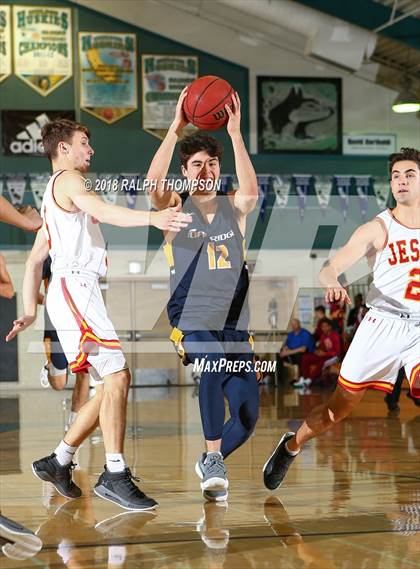 Thumbnail 1 in Jesuit vs. Oak Ridge (Adidas Challenge) photogallery.
