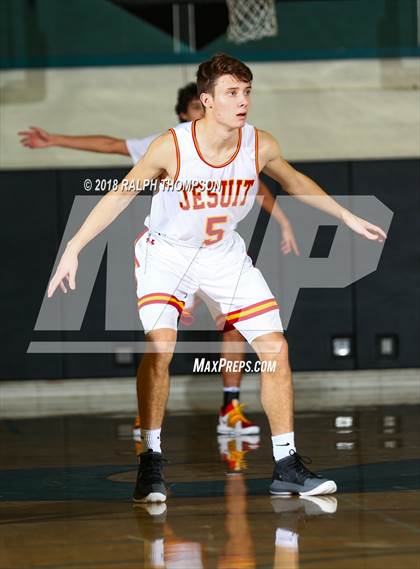 Thumbnail 2 in Jesuit vs. Oak Ridge (Adidas Challenge) photogallery.