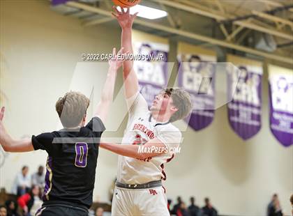 Thumbnail 2 in Male vs Brentwood Academy photogallery.