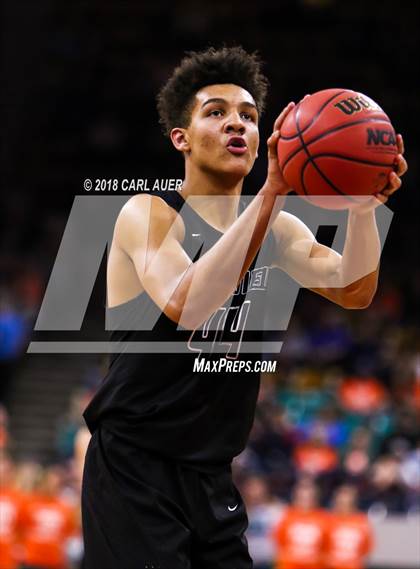 Thumbnail 2 in ThunderRidge vs. Grandview (CHSAA 5A Final Four) photogallery.