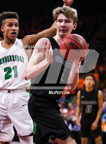 Thumbnail 3 in ThunderRidge vs. Grandview (CHSAA 5A Final Four) photogallery.