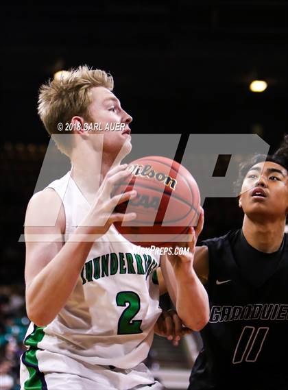Thumbnail 1 in ThunderRidge vs. Grandview (CHSAA 5A Final Four) photogallery.
