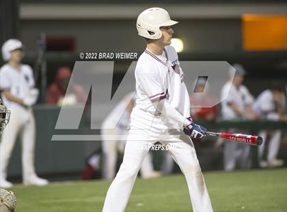 Thumbnail 2 in Brother Martin vs E.D. White (Scrimmage) photogallery.