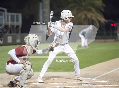 Thumbnail 2 in Brother Martin vs E.D. White (Scrimmage) photogallery.