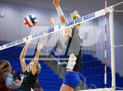 Thumbnail 2 in Plano @ Plano West photogallery.