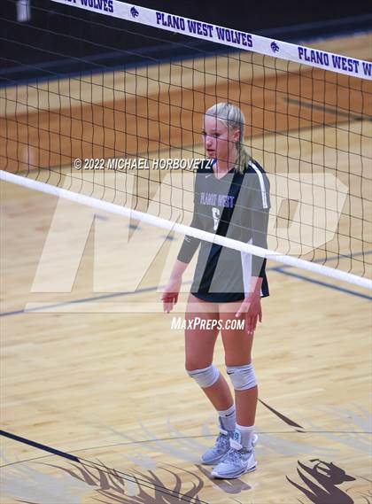 Thumbnail 3 in Plano @ Plano West photogallery.