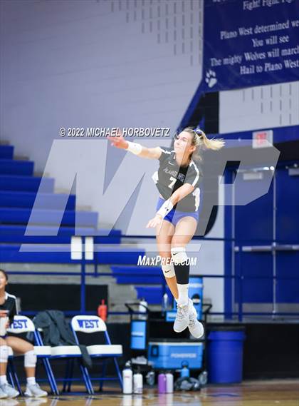 Thumbnail 3 in Plano @ Plano West photogallery.