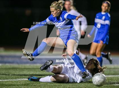 Thumbnail 1 in Santa Margarita vs. JSerra Catholic (CIF SS D1 Final) photogallery.