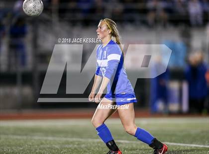 Thumbnail 2 in Santa Margarita vs. JSerra Catholic (CIF SS D1 Final) photogallery.