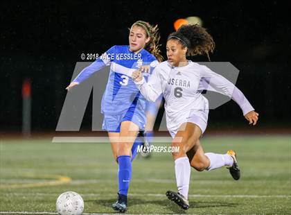Thumbnail 2 in Santa Margarita vs. JSerra Catholic (CIF SS D1 Final) photogallery.