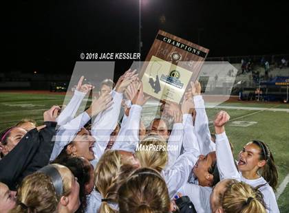 Thumbnail 3 in Santa Margarita vs. JSerra Catholic (CIF SS D1 Final) photogallery.