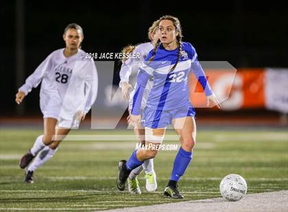 Thumbnail 3 in Santa Margarita vs. JSerra Catholic (CIF SS D1 Final) photogallery.