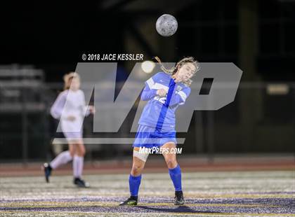 Thumbnail 3 in Santa Margarita vs. JSerra Catholic (CIF SS D1 Final) photogallery.