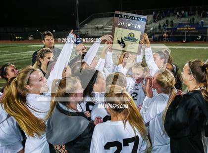 Thumbnail 2 in Santa Margarita vs. JSerra Catholic (CIF SS D1 Final) photogallery.