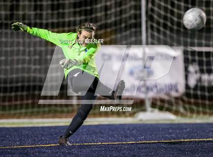 Thumbnail 1 in Santa Margarita vs. JSerra Catholic (CIF SS D1 Final) photogallery.