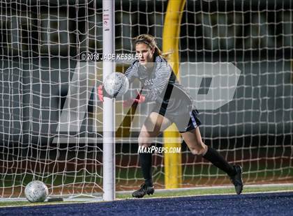 Thumbnail 2 in Santa Margarita vs. JSerra Catholic (CIF SS D1 Final) photogallery.