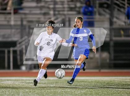 Thumbnail 3 in Santa Margarita vs. JSerra Catholic (CIF SS D1 Final) photogallery.