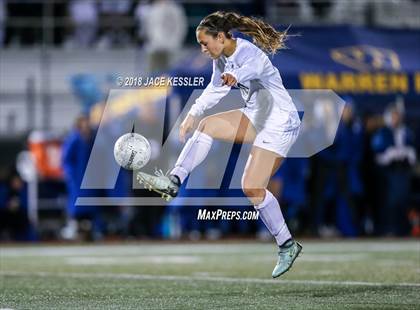 Thumbnail 3 in Santa Margarita vs. JSerra Catholic (CIF SS D1 Final) photogallery.