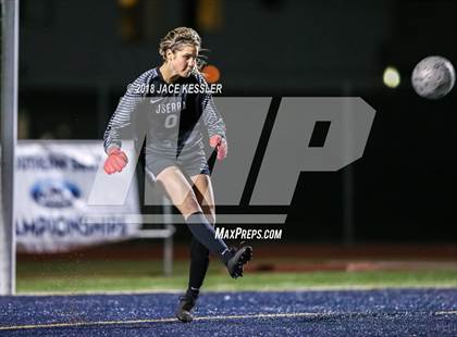 Thumbnail 1 in Santa Margarita vs. JSerra Catholic (CIF SS D1 Final) photogallery.