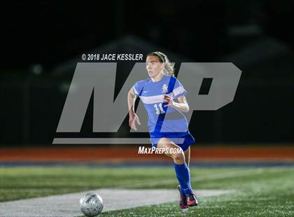 Thumbnail 3 in Santa Margarita vs. JSerra Catholic (CIF SS D1 Final) photogallery.