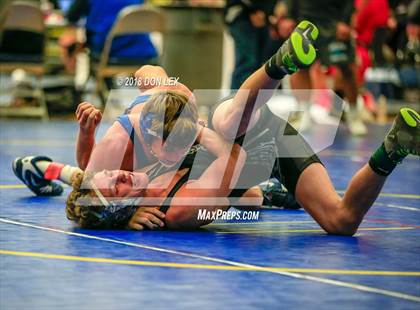 Thumbnail 3 in Vista Eagle Invitational Tournament photogallery.
