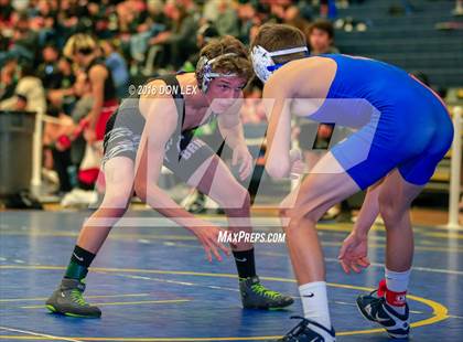 Thumbnail 1 in Vista Eagle Invitational Tournament photogallery.