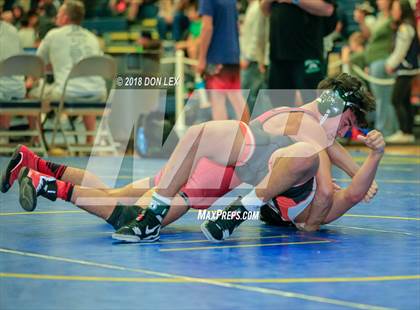 Thumbnail 2 in Vista Eagle Invitational Tournament photogallery.