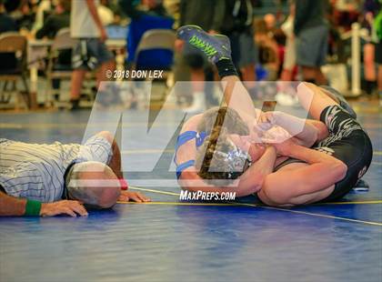 Thumbnail 1 in Vista Eagle Invitational Tournament photogallery.