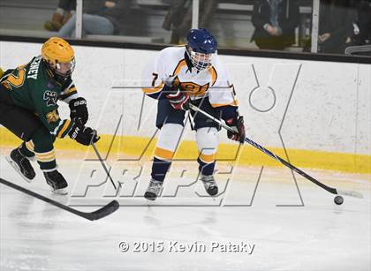 Thumbnail 2 in Taconic @ Woodstock Academy photogallery.