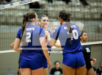 Thumbnail 1 in Lake Ridge vs Byron Nelson (UIL 6A Bi-district playoff Div 1) photogallery.