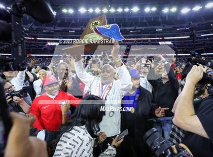 Thumbnail 2 in Duncanville @ North Shore (UIL 6A D1 Football Final Medal Ceremony) photogallery.
