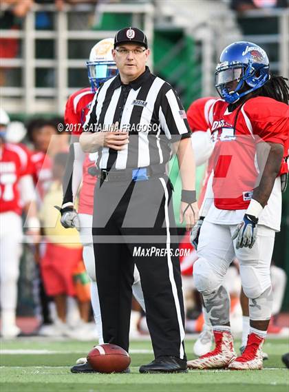 Thumbnail 1 in Paul Robeson All-Star Classic (East vs. West) photogallery.