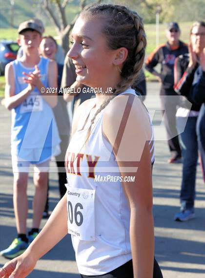 Thumbnail 3 in Bay Valley Athletic League Girls Cross Country Championship photogallery.