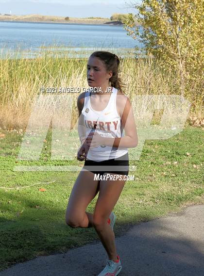 Thumbnail 3 in Bay Valley Athletic League Girls Cross Country Championship photogallery.