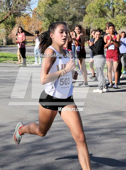 Thumbnail 3 in Bay Valley Athletic League Girls Cross Country Championship photogallery.