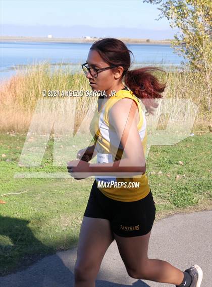 Thumbnail 1 in Bay Valley Athletic League Girls Cross Country Championship photogallery.